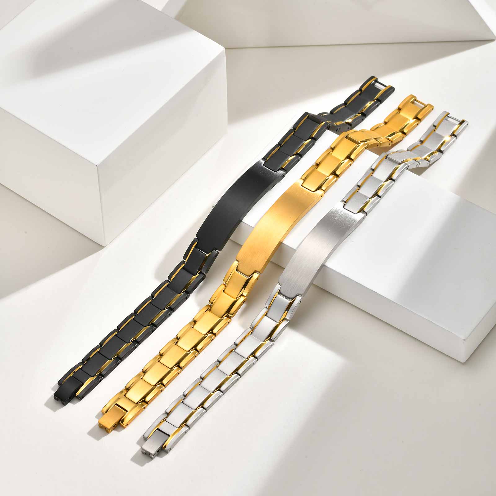Custom Name Text Engraved Brac - огляд і ціна Jewelry Watches For Men