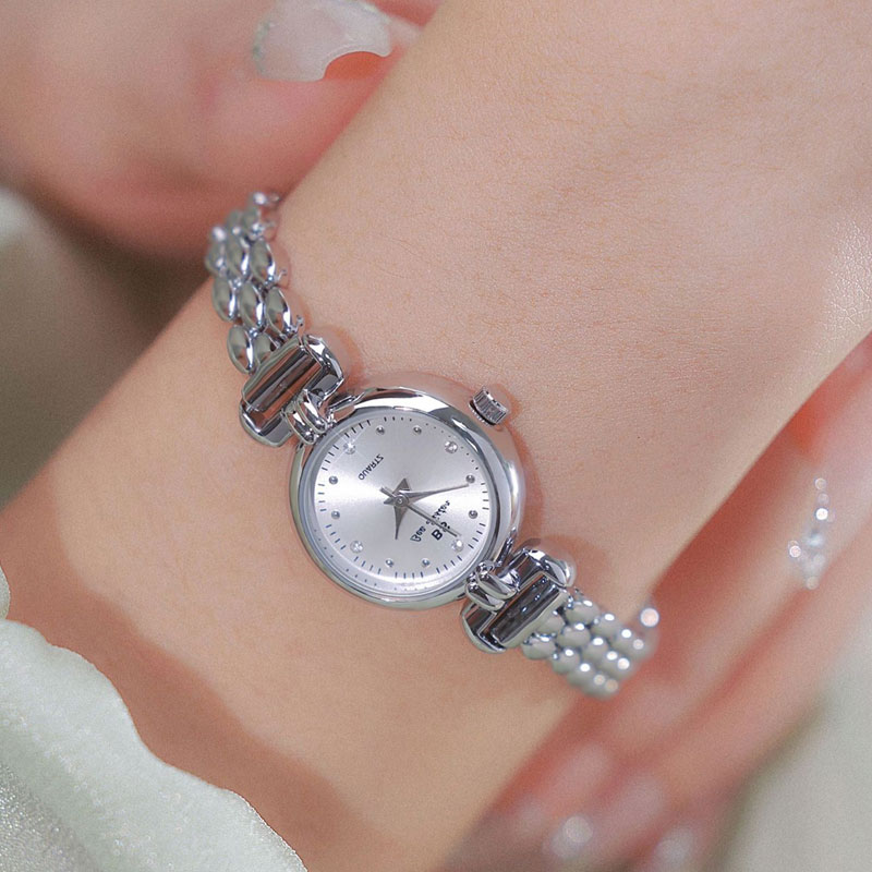 2024 New Luxury Ice Blue Silve - огляд і ціна Jewelry Watches Silver