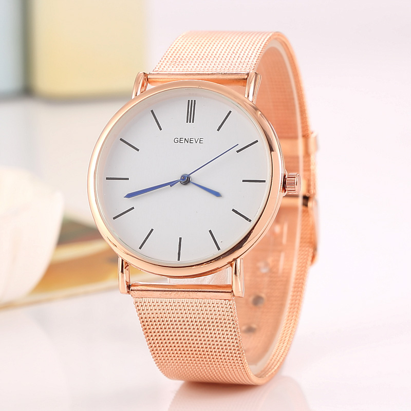 New Famous Silver Casual Genev - огляд і ціна Jewelry Watches Silver