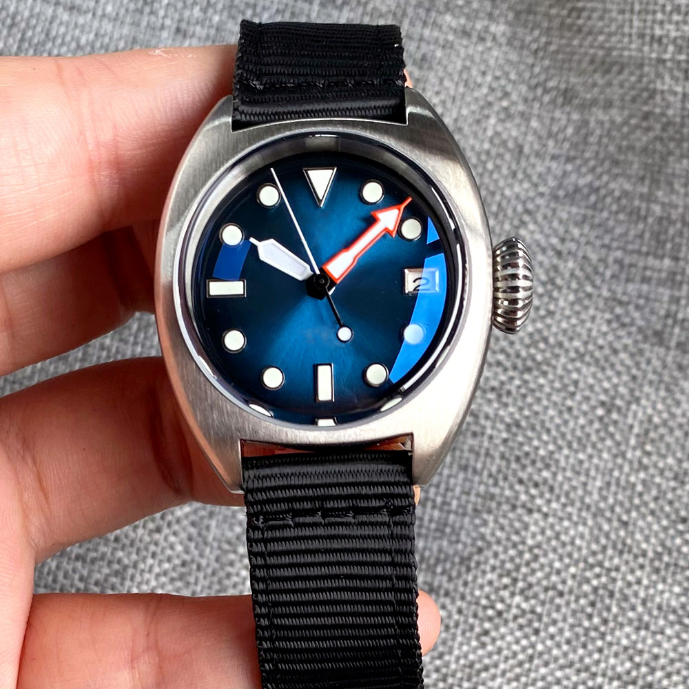 36mm Military Diver Mechanical - огляд і ціна Seiko Watch 5 Sports